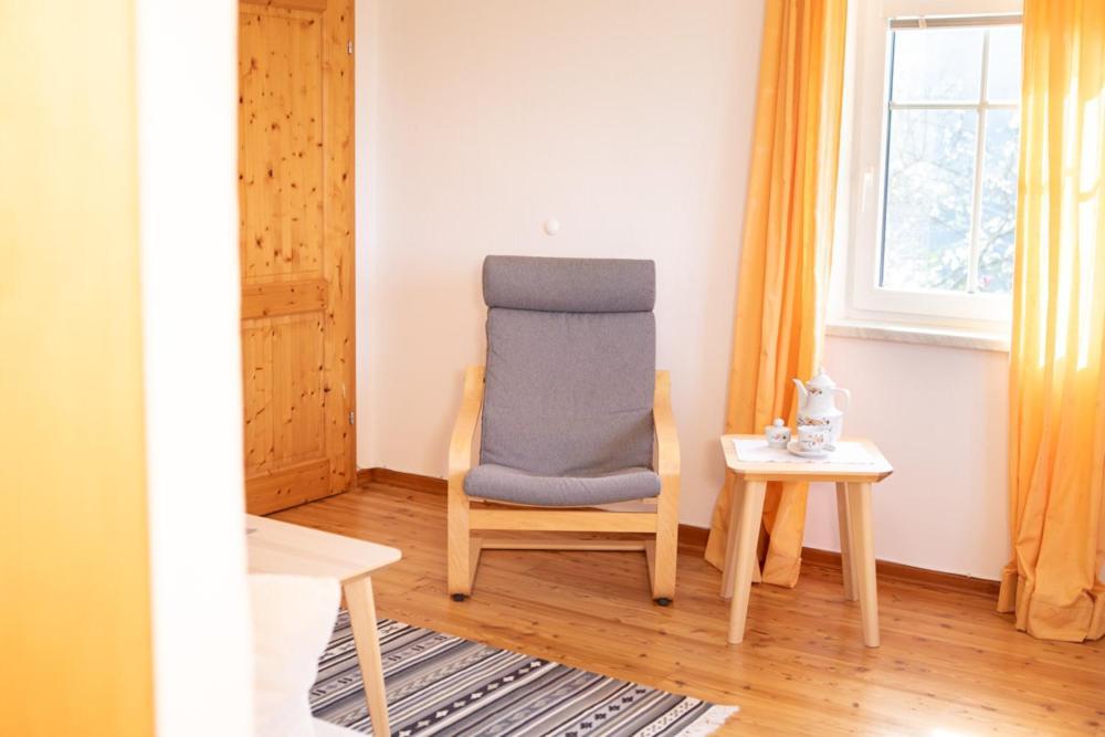 Ferienhaus Nuova Via Griffen Buitenkant foto
